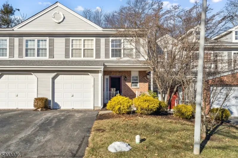 25 Sycamore Way, Mount Arlington Boro, NJ 07856