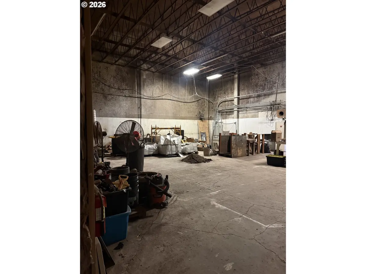 Address not disclosed, Eugene, OR 97402