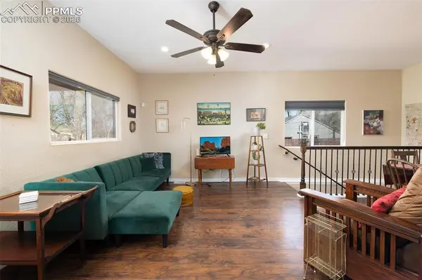 627 E Hills RD, Colorado Springs, CO 80909