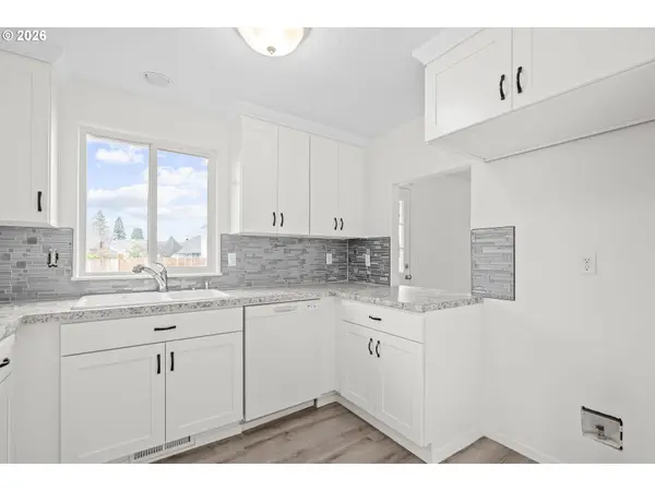 1667 WENDY ST NE, Salem, OR 97305