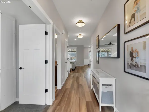 5179 COMET ST NE, Salem, OR 97305