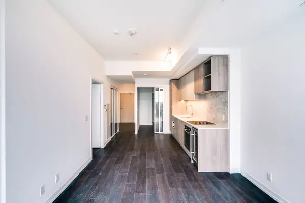 2020 Bathurst ST #833, Toronto C03, ON M5P 0A6