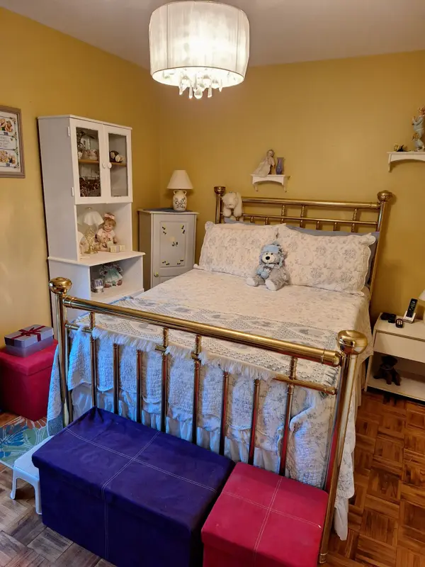 677 Marksbury RD #6, Pickering, ON L1W 2T3