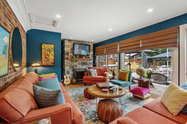 220 Park ST W, Prescott, ON K0E 1T0