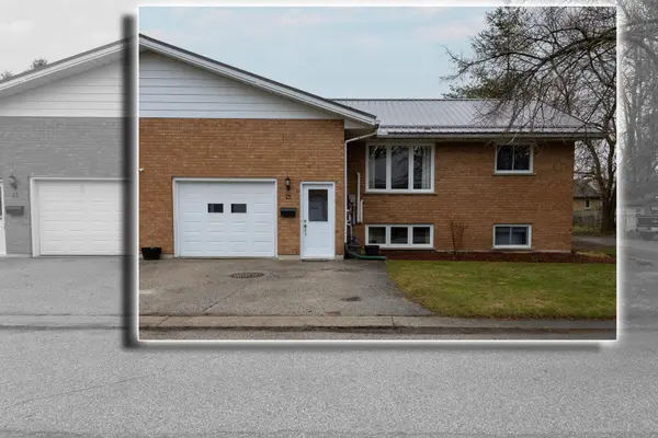 214 South ST W #15, Aylmer, ON N5H 3E6