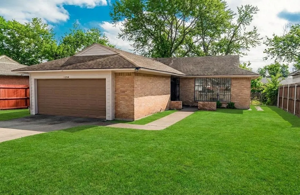 1246 Brookmere Drive, Dallas, TX 75216