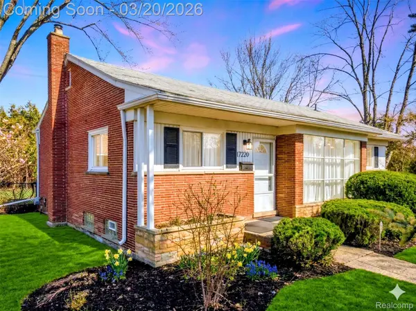 17220 W 13 Mile RD, Beverly Hills Village, MI 48025