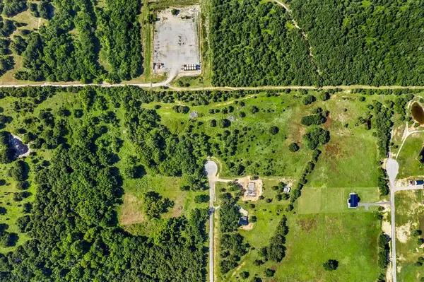 355 Trailride Lane, Nocona, TX 76255