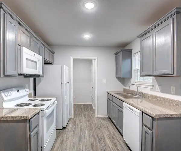 800 Sycamore Street, Commerce, TX 75428