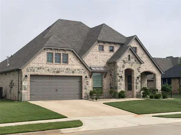 209 Johnson Street, Granbury, TX 76048