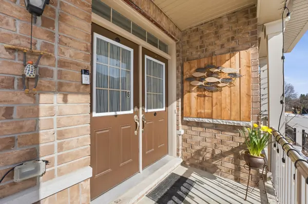 6 Aldridge LN, Clarington, ON L1B 1G9