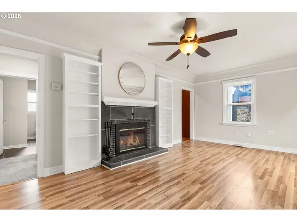 12434 SE 26TH AVE, Milwaukie, OR 97222