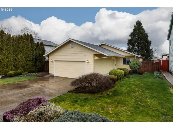 34305 NE HERON MEADOWS DR, Scappoose, OR 97056