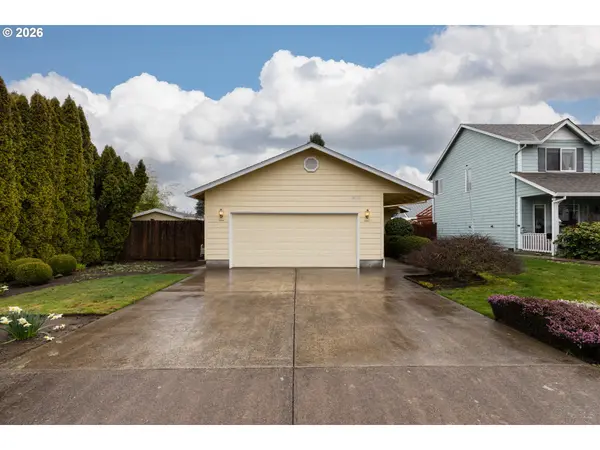 34305 NE HERON MEADOWS DR, Scappoose, OR 97056