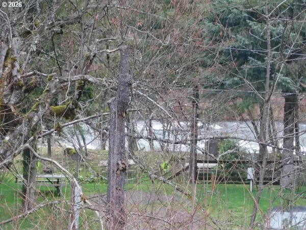 538 MOUNTAIN AVE, Idanha, OR 97350