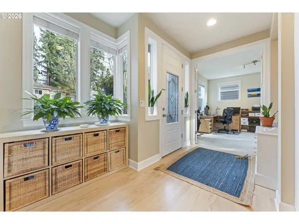 17511 ERIN CT, Lake Oswego, OR 97035