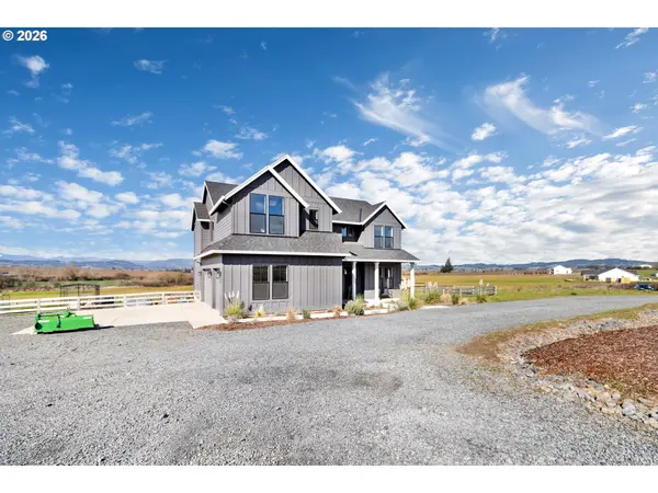 6550 NE MEMORY LN, Yamhill, OR 97148