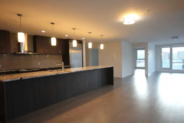 303 13 AVE SW #1002, Calgary, AB T2R0Y9