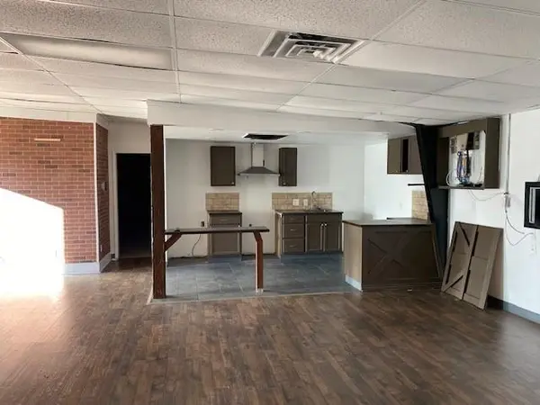 114 W Fairmeadows Drive, Duncanville, TX 75116