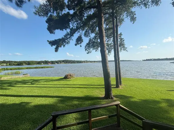 148 Vista Drive, Eustace, TX 75124