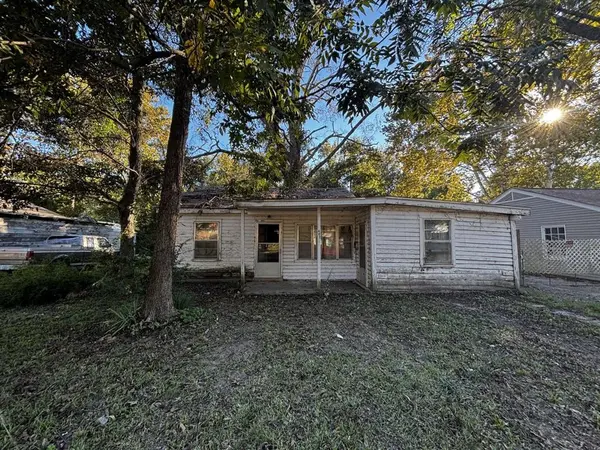 407 S Park Drive, Springhill, LA 71075