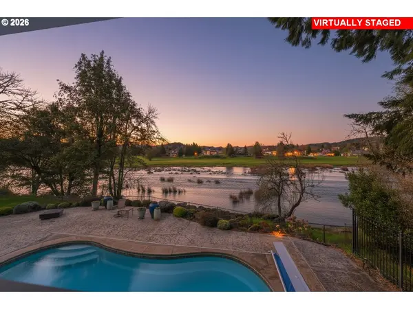 1330 FISHER RD, Roseburg, OR 97471