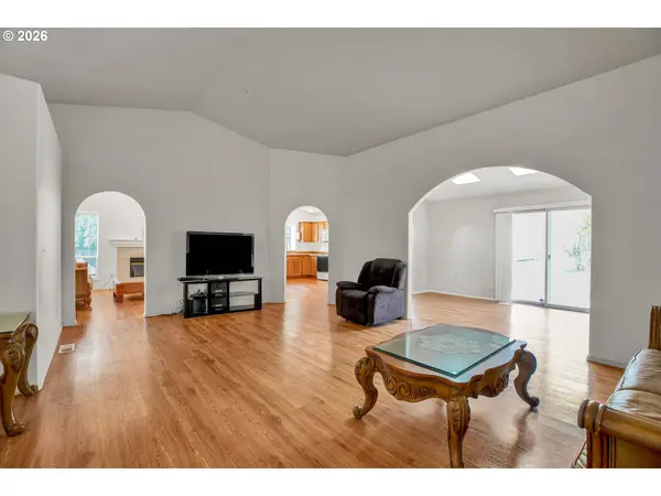 14706 NE 16TH ST, Vancouver, WA 98684