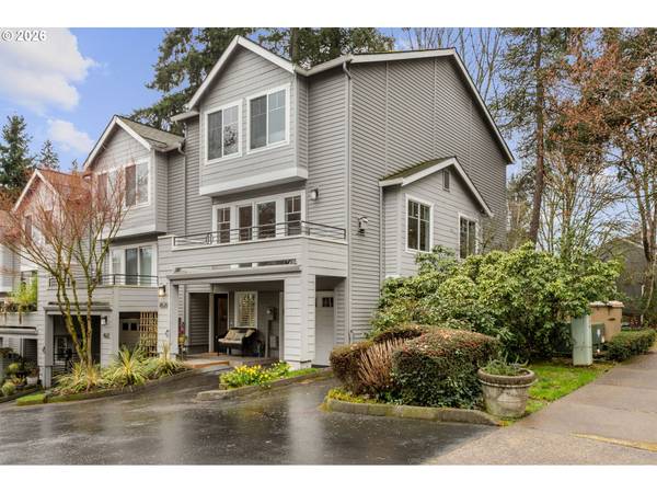 4520 LOWER DR, Lake Oswego, OR 97035