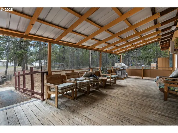 17114 FAUN LN, La Pine, OR 97739