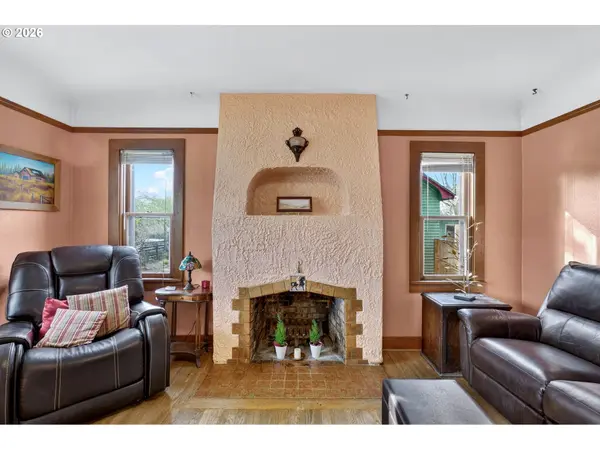 2911 SE 52ND AVE, Portland, OR 97206