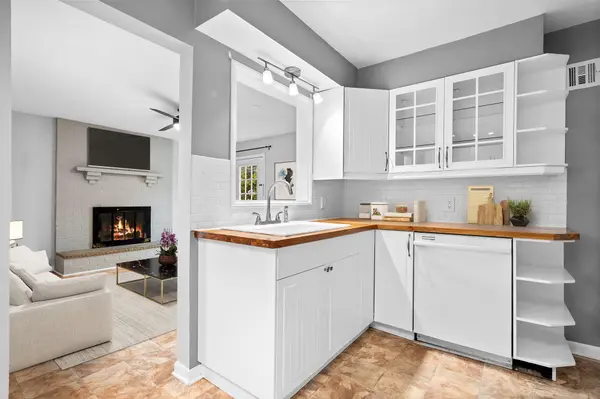 1025 Duncan ST, Ann Arbor, MI 48103