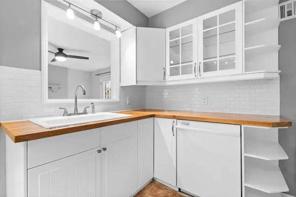 1025 Duncan ST, Ann Arbor, MI 48103