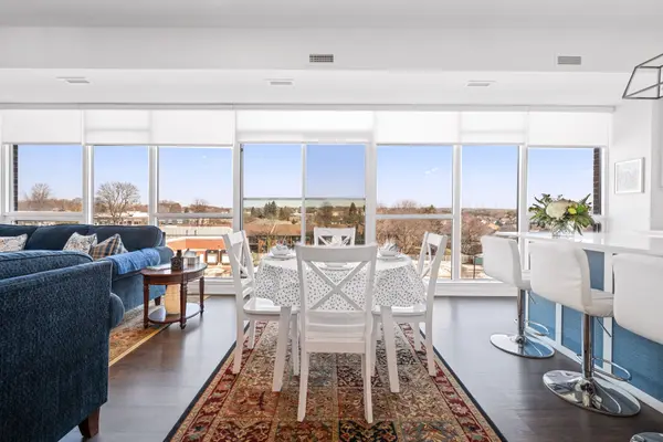 109 King AVE E #404, Clarington, ON L1B 0V5