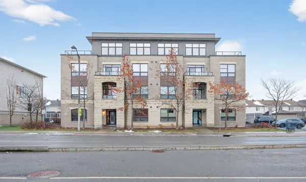 760 Chapman Mills DR #302, Barrhaven, ON K2J 3V2