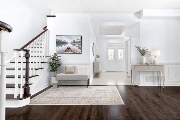 67 Jewelwing CT, Bradford West Gwillimbury, ON L3Z 0N7