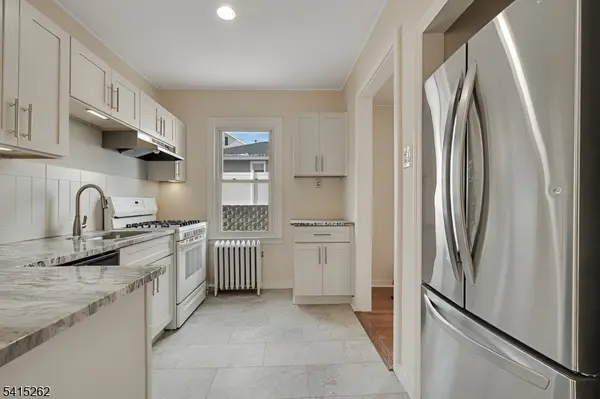 56 Pine Street, Verona Twp., NJ 07044