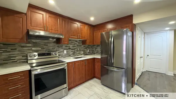 140 Queen Mary DR, Brampton, ON L7A 2R5