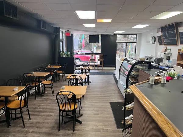 314 Kerr ST, Oakville, ON L6K 3B5