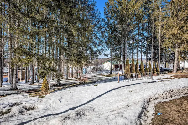 00 Bay RD,  Alfred And Plantagenet,  ON K0B 1A0