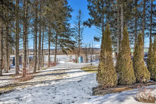 00 Bay RD, Alfred And Plantagenet, ON K0B 1A0