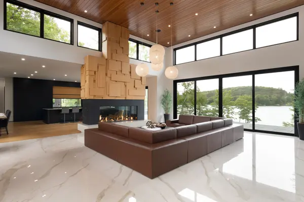 300 West Browns RD, Huntsville, ON P1H 2J3