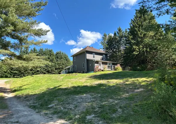 205 First AVE, Armour, ON P0A 1C0