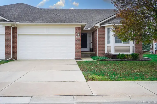 26122 Joanne Smith LN, Chesterfield Township, MI 48051