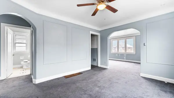 5305 Newport ST, Detroit, MI 48213