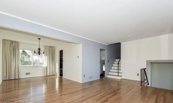 2462 Woodside Rd, Union Twp., NJ 07083