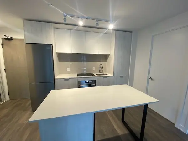 130 River ST #1004, Toronto C08, ON M5A 0R8