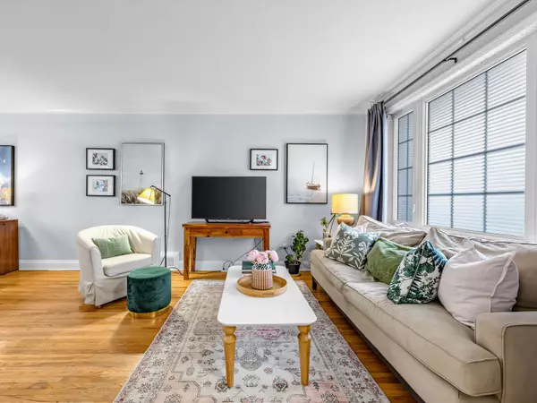 Toronto E04, ON M1R 3P2,92 Tower DR