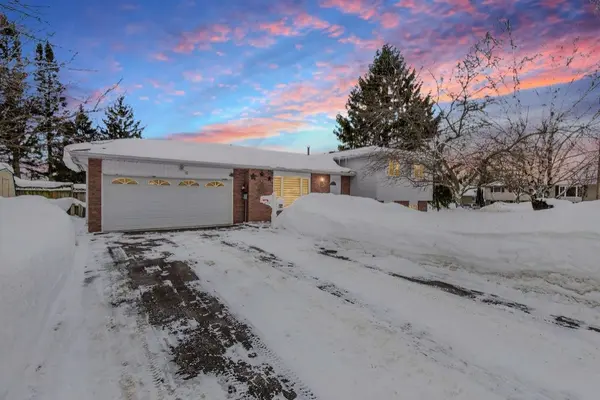 644 Algonquin DR, Midland, ON L4R 4R4