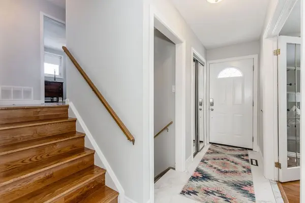 644 Algonquin DR, Midland, ON L4R 4R4