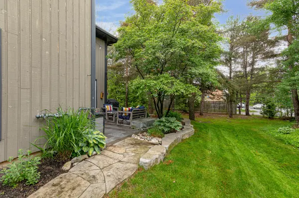 423 Mariners WAY, Collingwood, ON L9Y 5C7